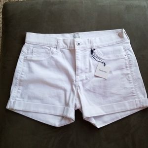 Sneakpeek white shorts size medium